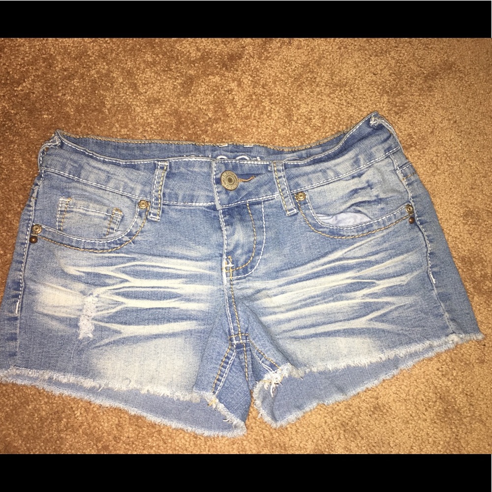 ✨2 FOR $10✨ Cute denim shorts